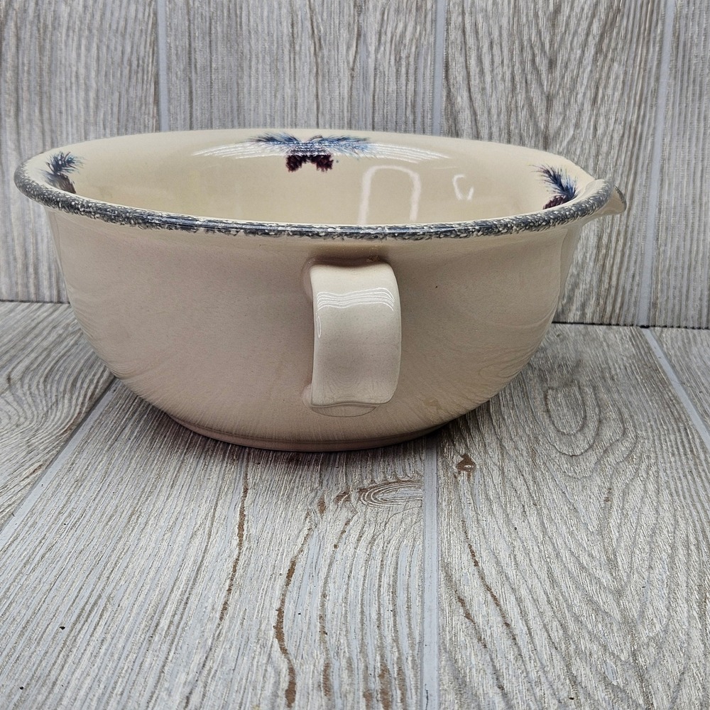 Home & Garden Party Stoneware Batter Bowl Pine Cone Spout Double Handle 2005 - Picture 8 of 10